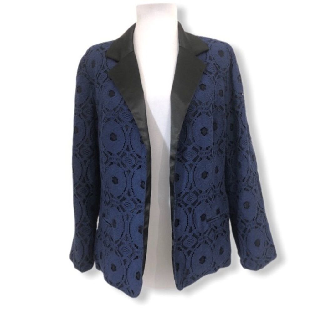 Chico's blue lace blazer with black tuxedo collar